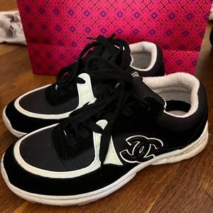 Chanel tennis shoes 38